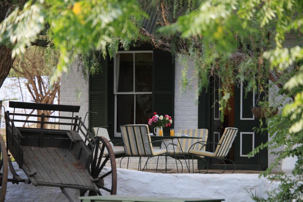 The Willow Historical Guest House Willowmore Exterior photo