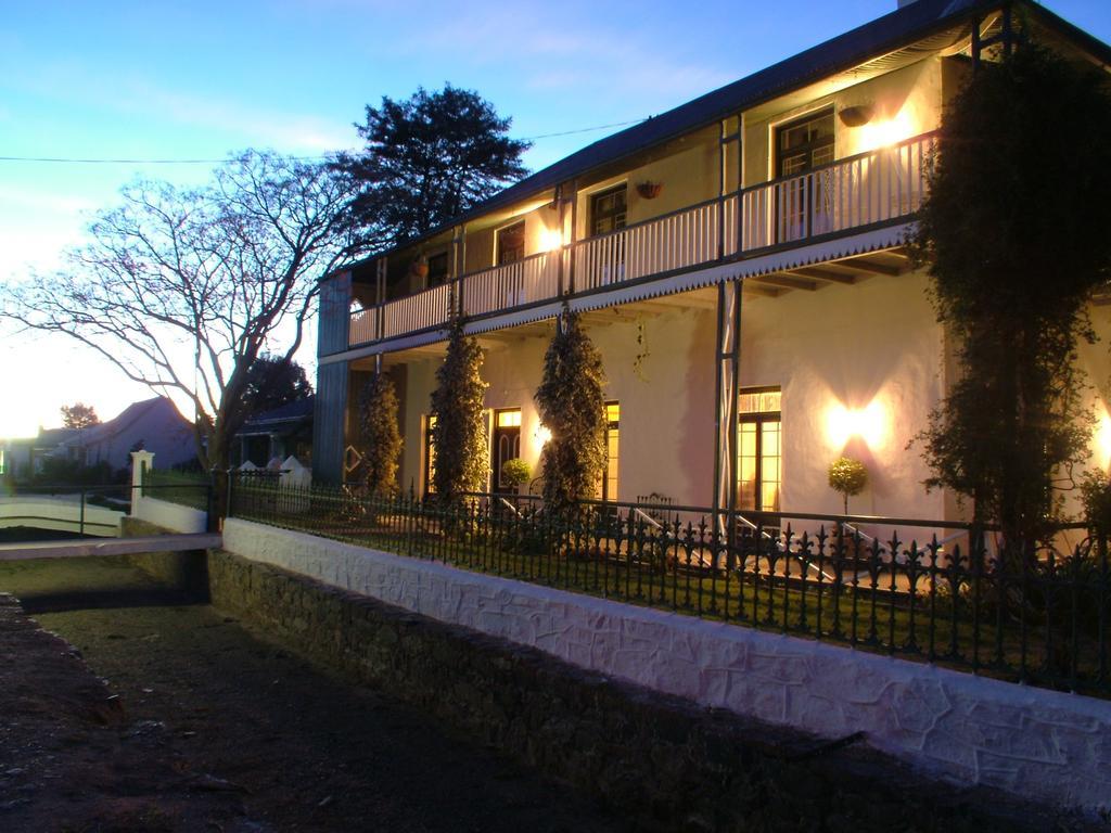 The Willow Historical Guest House Willowmore Exterior photo